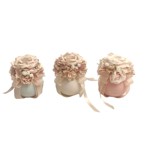 Mata Creazioni Petit bon bon decoro in porcellana di capodimonte con rose e fiori realizzato a mano, 100% made in italy idea bomboniera D12xh13 cm 5 varianti