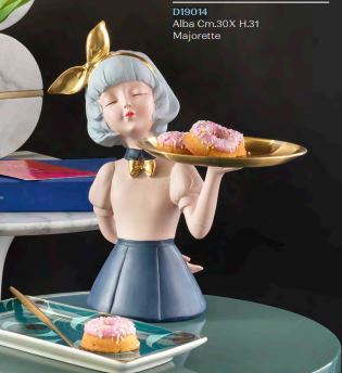 Henriette Statuina decorativa Alba in resina con vassoio "Majorette" 30xH31 cm - Angelica Home Stabia