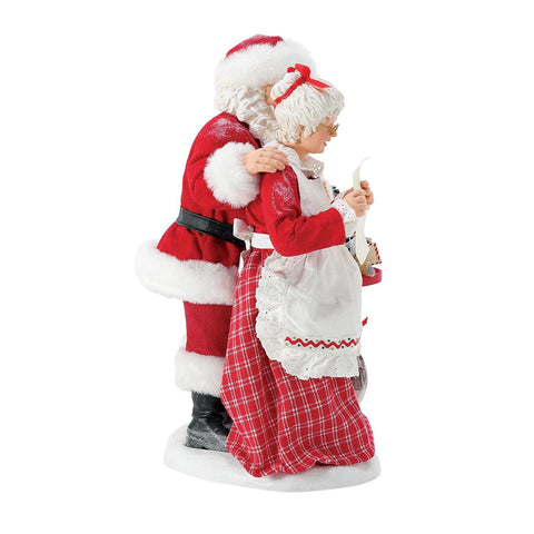 Department 56 Statuina Babbo e Mamma Natale in resina 24.5x17xH27 cm