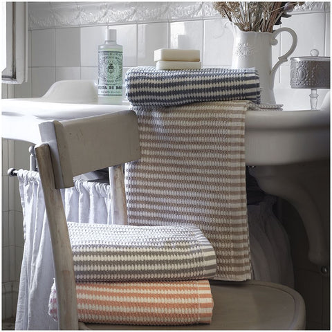 Govina Set of 2 striped bath and guest towels in cotton terry 4 variations
