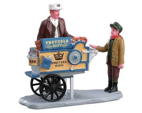 LEMAX Personaggi "Pretzel King Pretzel Cart" in resina H7x7.8x4.3 cm