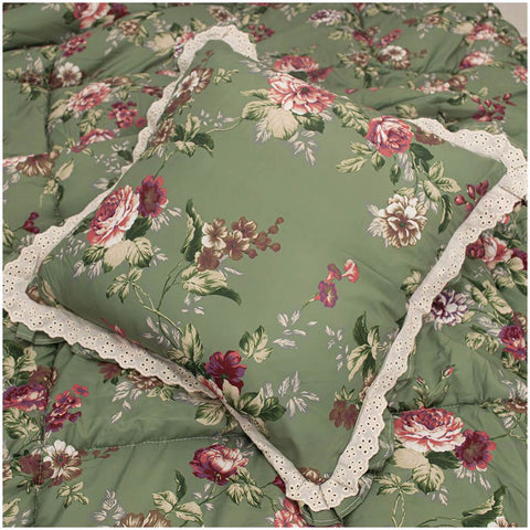 Coussin fleuri L'Atelier 17 « Giada » à volants en dentelle de Saint-Gall, 45x45 cm