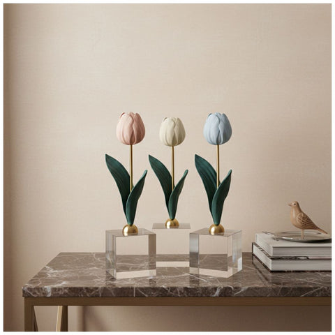 Chiaraela Pianta Tulipano Decorativa su cubo "Giardino" 5x5xH18 cm 12 varianti(1 unità)