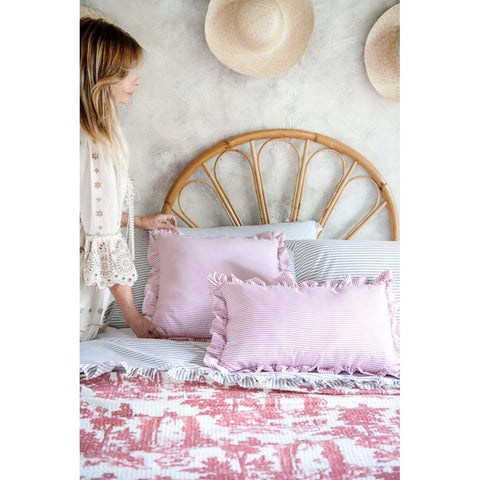 Blanc Mariclò Set of 2 pink decorative cushions with ruffle "Sogno Vichy" 30x50 cm - 45x45 cm
