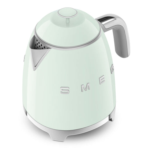 SMEG Smeg Mini Kettle in pastel green stainless steel, 50s 200x200x152mm