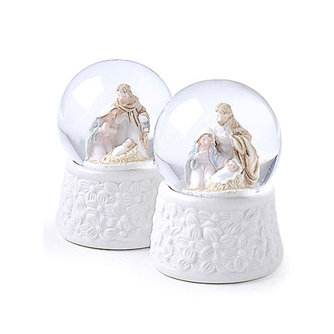 Hervit Water/Snow Ball Holy Family D6.5xh10 cm