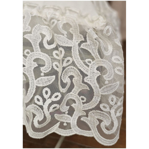 Charme Chair cushion cover in white cotton and lace flounce, made in Italy 40x40+20 cm
