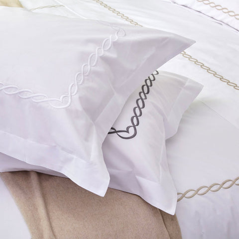Bianco Perla Completo letto lenzuola matrimoniali in percalle di cotone "Olympia"