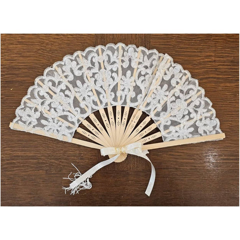 Fiori di lena Ventaglio in pizzo artigianale applicazione Farfalla 40x23 cm - Angelica Home Stabia