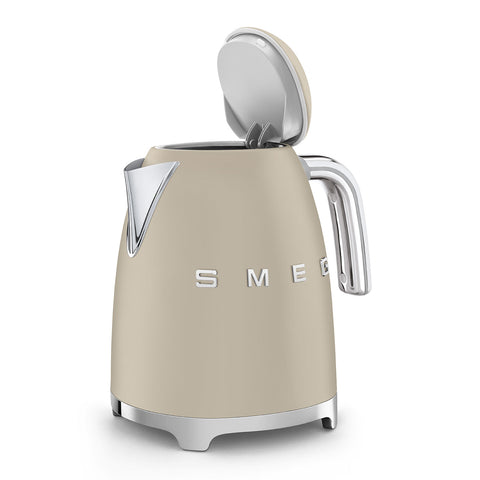 Smeg Electric Kettle 2400W stainless steel Moonlight Beige matte 1.7L