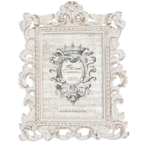 BLANC MARICLO' White photo frame in aged effect resin 21.10x27.10x1.80 cm
