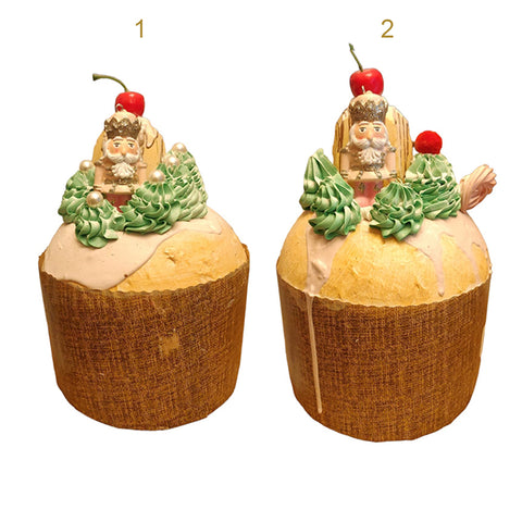 I DOLCI DI NAMI Artificial Panettone for display with nutcracker 2 variants