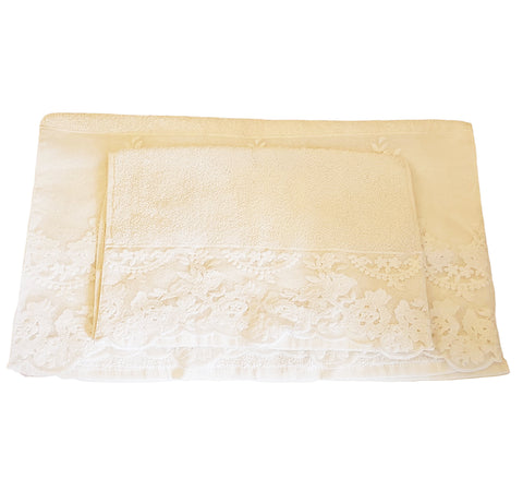 CHARMING Set of handcrafted cotton and lace face and guest bath towels
