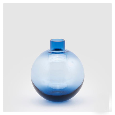 EDG Enzo de Gasperi Round sphere vase with neck in blue glossy glass, for flowers or plants, modern style