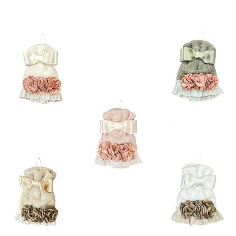 FIORI DI LENA Lavetta asciugamano piccola ospite con applicazioni di fiori in similpelle 100% made in Italy 5 varianti L 30x30 cm