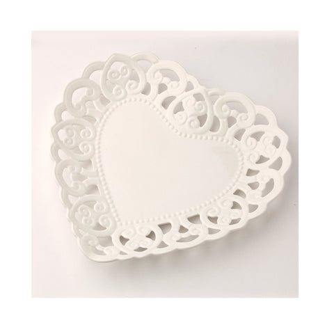 HERVIT Heart-shaped plate in perforated porcelain 25 cm 27826