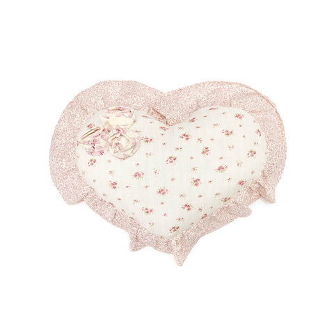 FABRIC CLOUDS Pink cotton flower patchwork heart cushion 30x40 cm