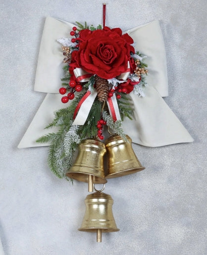 FIORI DI LENA Fiocco di velluto con decoro natalizio e tre campanacci L 51 H 55 cm
