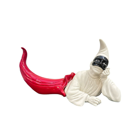 SHARON Pulcinella allongée en porcelaine noire et blanche à corne rouge L 31 cm