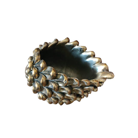Fiori di Lena gold pine cone shaped pocket emptier 23x17x13 cm