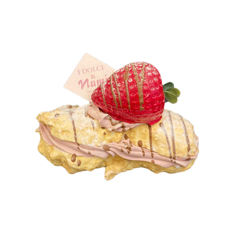 I DOLCI DI NAMI Choux puffs with strawberry handmade sweet decoration 11x7 cm