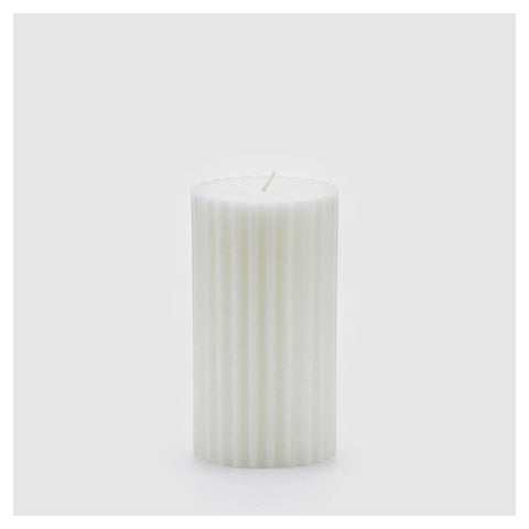 EDG Bougie décorative rayée rustique au parfum de frangipanier blanc H15 Ø08 cm