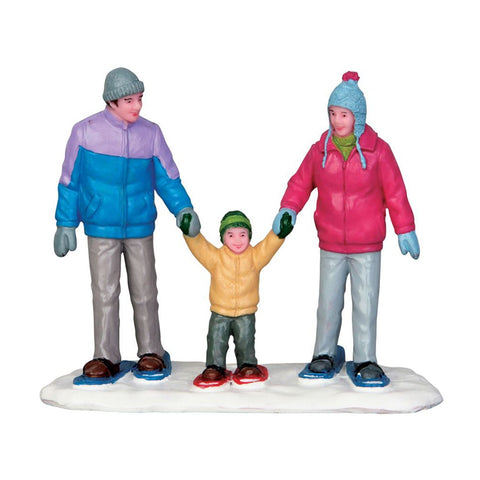LEMAX Costruisci il tuo villaggio famiglia con bambino sulla neve  9×4,4×7,5 cm