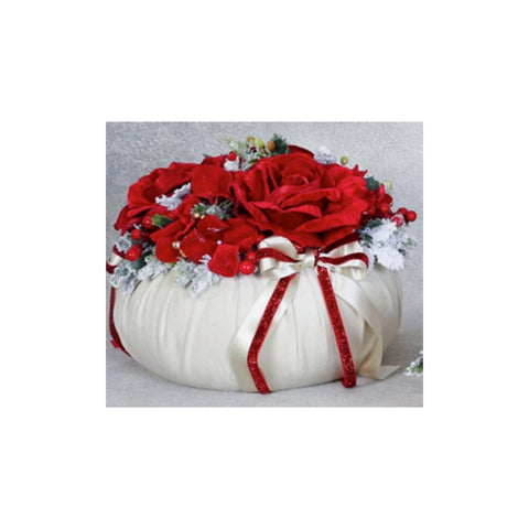 FIORI DI LENA Puffo velluto bianco con rose vellutate pino, bacche e spilla Ø26 cm
