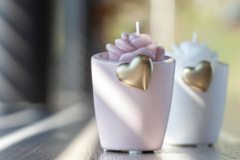 HERVIT Pink candle holder with rose and gold heart Stoneware wedding favor idea H8 cm