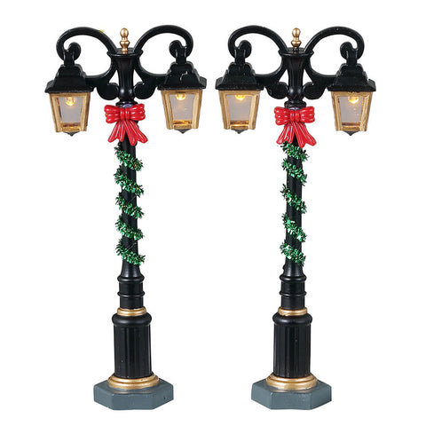 LEMAX Set of 2 pieces street lamps with "Splendid Lights" LED lights in plastic