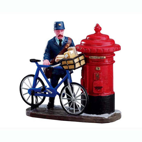 LEMAX Personaggio Il postino "The Postman" per il tuo villaggio natalizio 8 x 4 x 7,4h cm