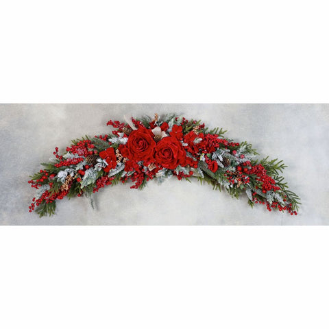 FIORI DI LENA Outside the door snow-covered pine branch with velvety roses and berries L 100 cm