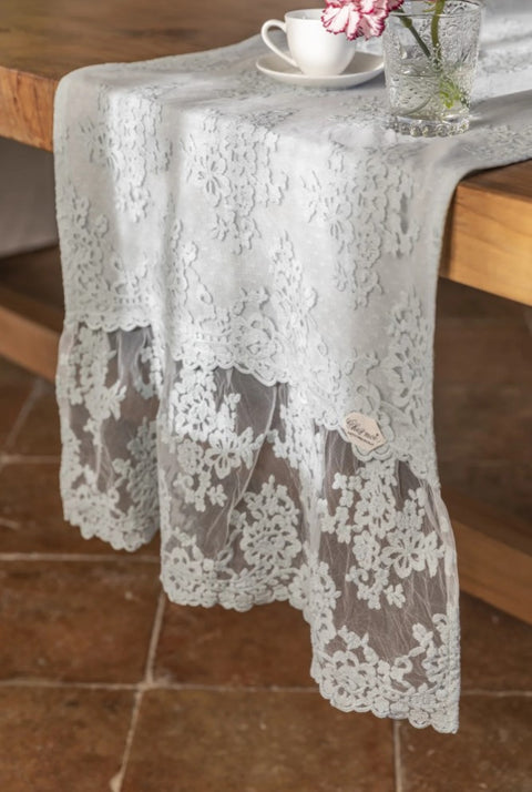 Chemin de table CHEZ MOI "Colette" en pur coton dentelle Flora, 100% Made in Italy, classique Shabby Chic