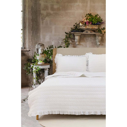 Blanc Mariclò Double quilt + 2 Shabby "Plumetis" pillow covers 260x260 cm