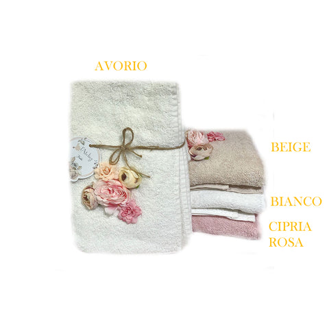 L'ATELIER 17 Set of 2 bath towels, pair in guest toweling with applied flowers, "Frida" Shabby Chic collection 4 variants