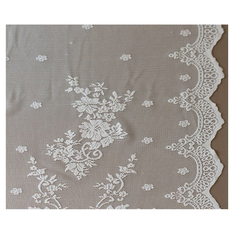 L'ATELIER 17 Set of two rectangular placemats in lace with embroidered flowers, Shabby Chic "Sunset" 50x40 cm 3 variants