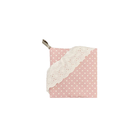 TEXTILE WORKSHOP Pot holder with san gallo lace frill in white and pink cotton 17x17 cm