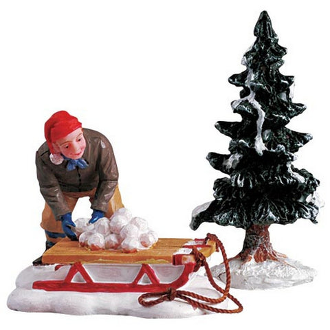 LEMAX Statuina uomo lotta di palle di neve per villaggio di Natale poliresina H6