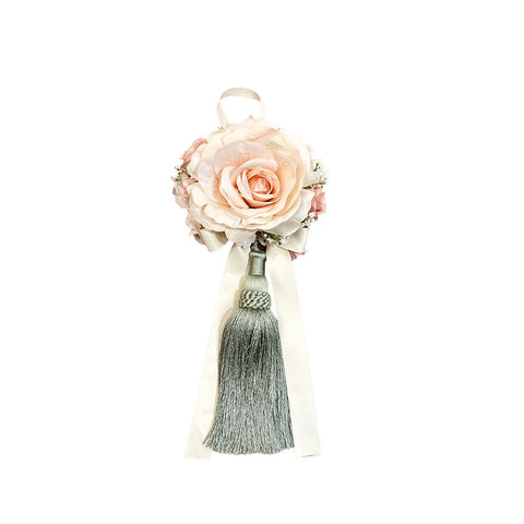 FIORI DI LENA Pompon suspendu avec rose, petites roses, noeud noué et hortensia sauge 100% Made in Italy H 19x32 cm