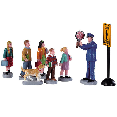 LEMAX 8-piece set Policeman with children "The Crossing Guard" Jukebox Junction